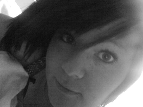ParisWhite's profile picture. Hiya! Please follow me! ;) x mwah x