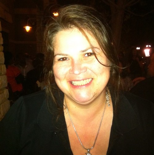 LisaRKR's profile picture. 