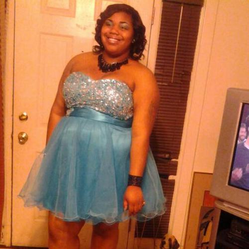 icanONLYbee_NE's profile picture. no bio needed IM ME follow or get left behind .