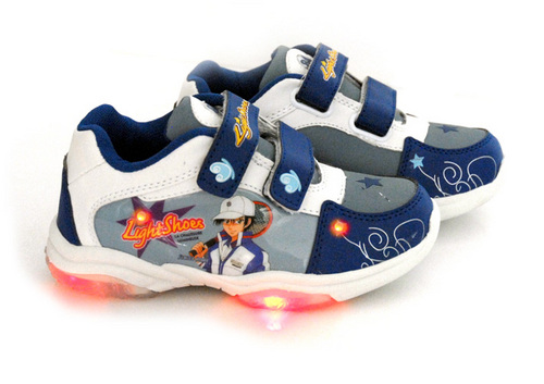 Lightshoes, une idée lumineuse pour les petits pieds!