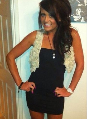 snowwhiteteethx's profile picture. professional teeth whitening and gumshields x