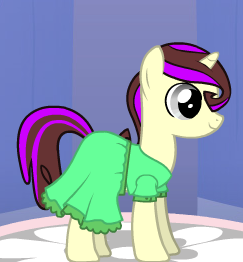 I'm @mlp_Skyler's younger sister. I absolutely love to bake! I love cupcakes :D