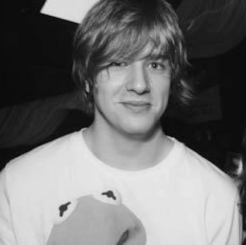 E__Unit's profile picture. 