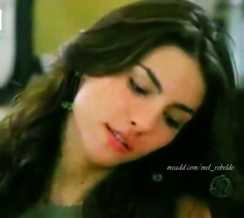 Twitter dedicadoo a @melfronckowiak a Carla de Rebelde / #DEUS / Namoradaa do @TomasSales__
