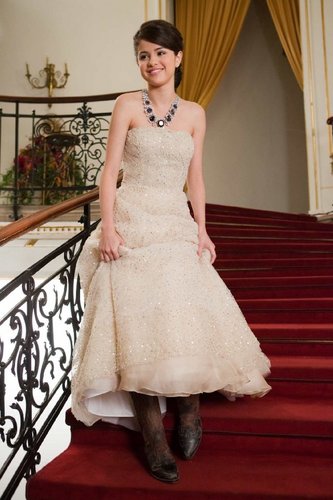Grace here I have one bestfriend and thats Emma Perkins! My step-sister is Mary Margaret Meg
