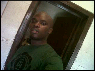 larionskins's profile picture. 