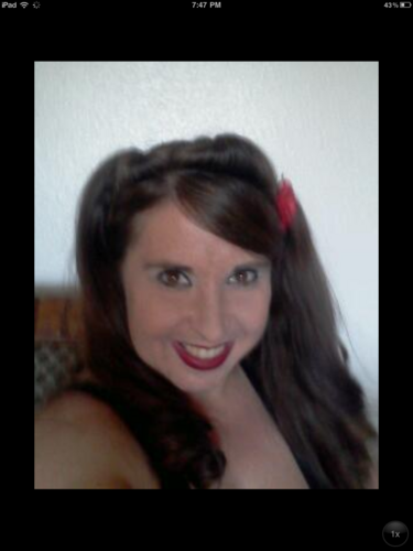 Hungergames117's profile picture. Follow me and I will follow you back!!!