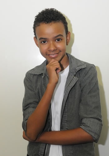 oii meu nome e Beatriz eu amo d+ a musicas de jottaA_1 e eu nao sou fã eu adimiroo o jotinha...S2..
