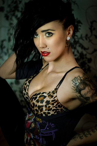 Engaged to @TeamMatt_Tuck. Daughter to @TeamSimonCruz
(roleplay)