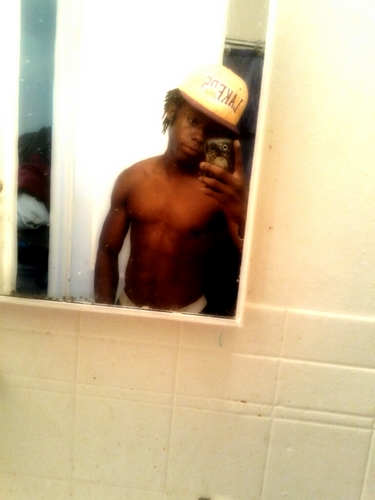Mr get yu wet... let da tounge do da action