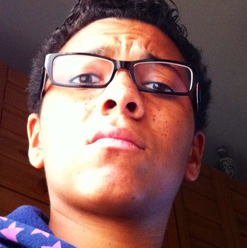 vala89777's profile picture. 