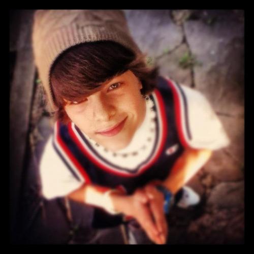 DyllonGodin's profile picture. I'm A Big Fan Of Zelda And The Montreal Canadians. I Love Cantaloupe And My Favorite Sport Is Hockey And Baseball.