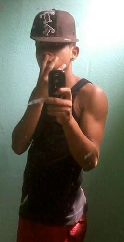 LuckasOllyveira's profile picture. 