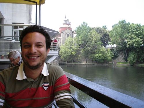 lealfabio's profile picture. 