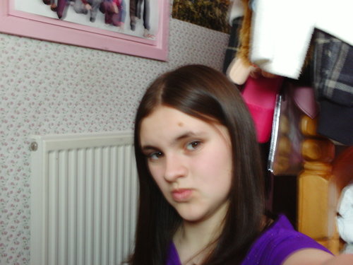 My name is Claire Moss :) im 20, Happy In Love and Can't Live without my mates and boyfriend :).