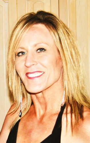 moon6669's profile picture. 