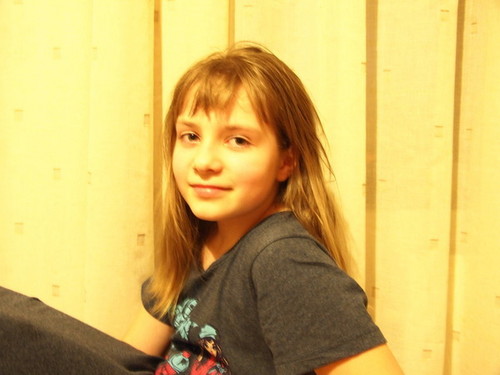 PopowaOlya's profile picture. Я люблю музыку,рисование,танцы и аниме.