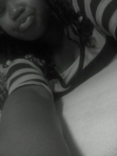 tha_zoe's profile picture. LOVE ZOE ND ONLY ZOE