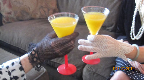 CinSonoma's profile picture. Love our corner of Sonoma: Fryer Creek, great neighbors, garden, making art.