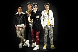 a vida é curta temos q aproveitar a cada momento e com vcs Restart curto a cada segundo !!! amo vcs |!!
