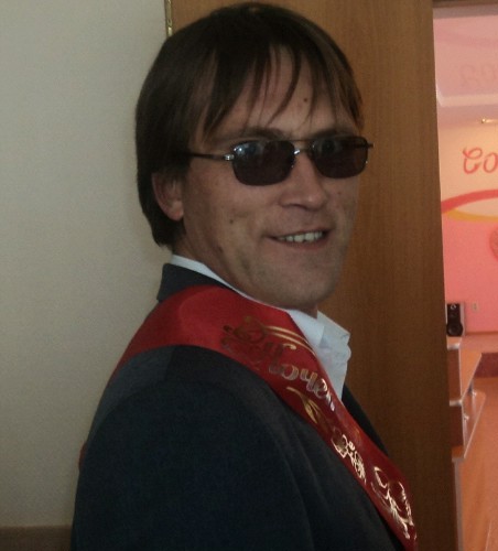 Меня зовут Смотров Сергей Евгеньевич, я хочу попробовать найти спонсоров или инвесторов для открытия детективного агентства