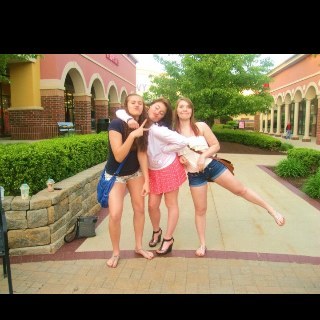 rachaelbercot_7's profile picture. you look lost. follow me 