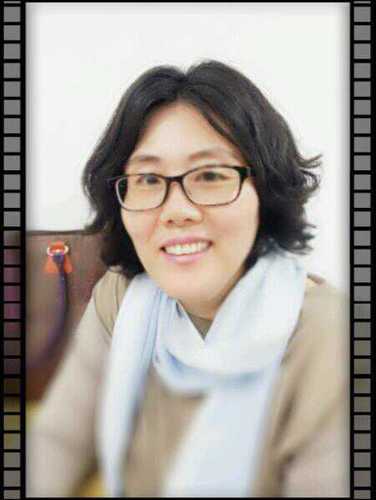 소외계층없이 국민이 모두 행복한 나라을 꿈꾸는 사람.사회복지사.다문화가족 교육지도사.가족상담사.심리상담사.가정폭력전문상담사.걷기지도사.스포츠맛사지사.테이핑사.한국어지도사.아줌마.미식가.만남.커피.여행