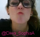 Palavras são poucas para descrever o que eu sinto por você.. A razão de todos os dias eu pedir a Deus qe proteja você, #Fãa ' @SophiaAbrahao ! 30-01-2012