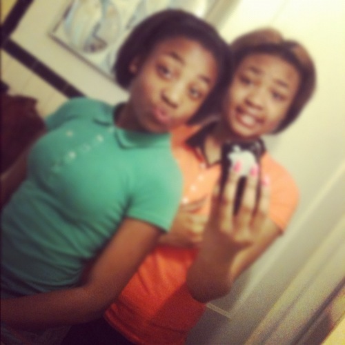 NoBioNEEDED Just Follow #TeamSingle ^_^ Go follow my Sweetheart @MusicOverLust , iLoveHim (: