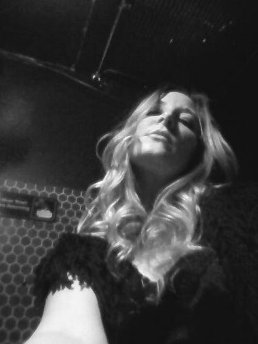 msfleursbliss's profile picture. ***Lifestylista  & Entrepreneur***