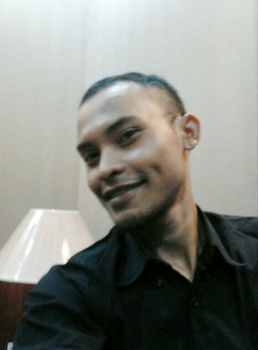 ijul_benz's profile picture. 