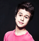 Tava fazendo uma bio bem legal , mais ai o pê me chamou pra lavar minhas roupas no tanquinho dele então eu fui ,hehe | 27.08.2011 | oficializada 05.01.12 ♡♡♡