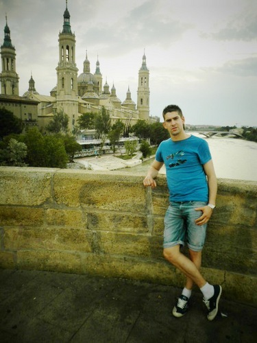 Alex10azuara's profile picture. 31 de Mayo de 1989 , Azuara!