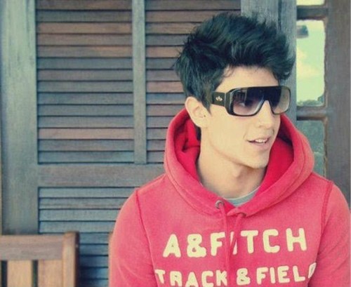 RoAlcantaraspan's profile picture. http://t.co/9OIXqQyeGR