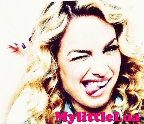 Oq sinto por você não tem tamanho não tem limite.é a coisa mais pura e mais bonita q sinto por qualquer outra pessoa. sente @Lua_Blanco te amo/ since: 12/0512