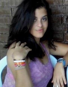 → Euu? 18 anos ,bahiana ,virginiana ,f¨ãn dos bsb e chocolatra ●๋•