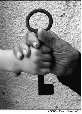 luzbelevelio's profile picture. Usando la ciencia y la tecnología para crear el Socialismo del S.XXI. Antisionista y antimafioso (sí, ya se que redunda).