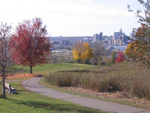 PrairiePoetRob's profile picture. Minnesota muse, seeker of truth, student of the sublime.