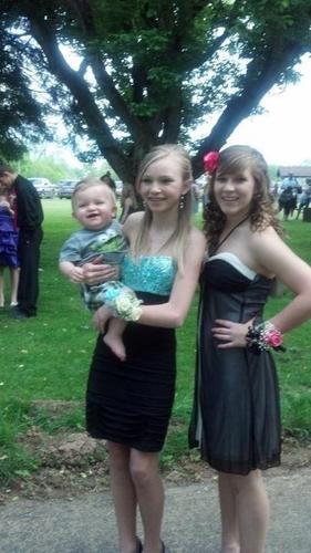 #teamprincess #teamtaken @Charlie_Kittle (: