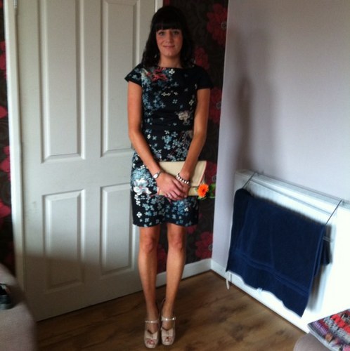 Lozval's profile picture. 