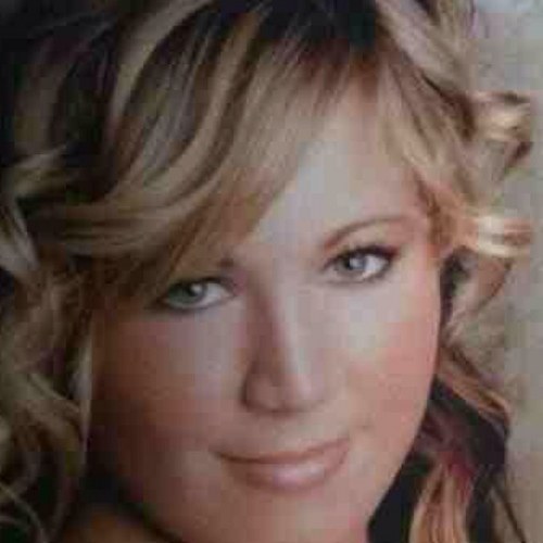 StaceyHurren_'s profile picture. 