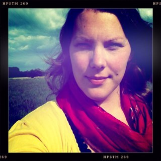 Jeintie's profile picture. Mama van lieve Josefien,  @RiesArt de echtgenoot en poesjes Mies en Meinie.