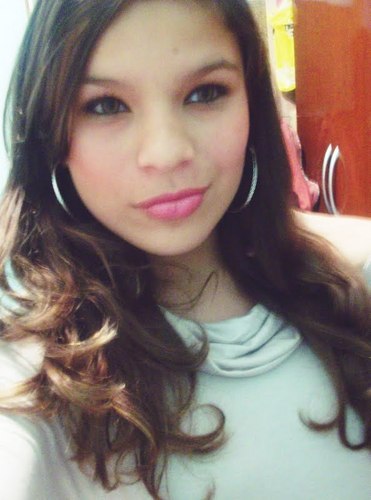 linda , fofa , 15 anos segue ae