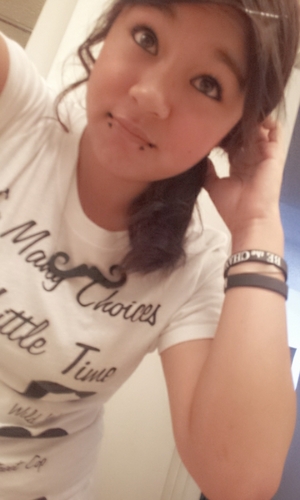 ThatShortAsian's profile picture. Hey , im Kiana c: Im half asian and half mexican c: im 4'11 , and I have snakebites , well follow me , I follow back