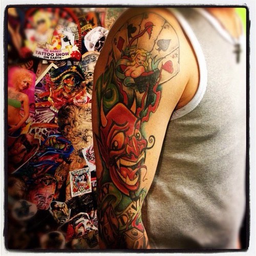 tattooednick's profile picture. Just enjoying life to the full. Successful, intelligent and kinky. Looking for fellow local tweeters with the same outlook. #colindale #barnet #london #uk