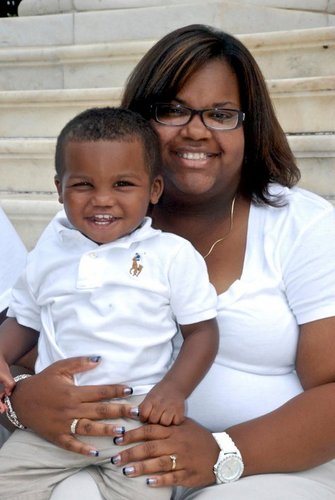 I am a wife and mother to three beautiful children!!