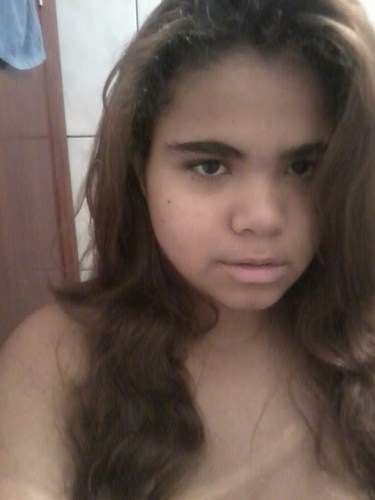 legal mais aveze chata amiga para tds as hrs fiel companheira engraçada e o resto so conhecendo pra saber mesmo kkkk