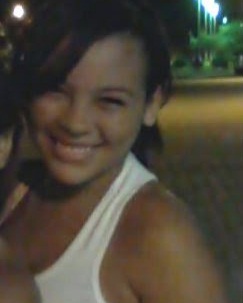 14 anos,Libriana,Solteira,flamenguista,Super Fã do @Aguiarthur. Não sou perfeita, tenho vários defeitos, porém são eles que me fazem ser única ! #Follow-me? ;)