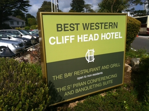 58 bedroom hotel on the Cornish Riviera 3 miles from the Eden Project.
