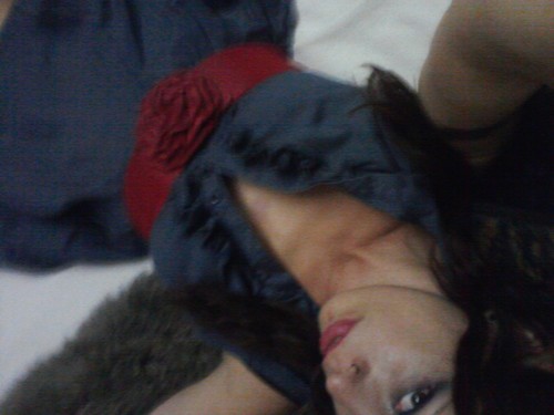 jemsizzleton's profile picture. Twitter is a frightening place.